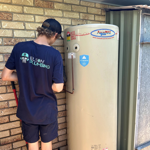 Australian Painting Coorparoo featured image